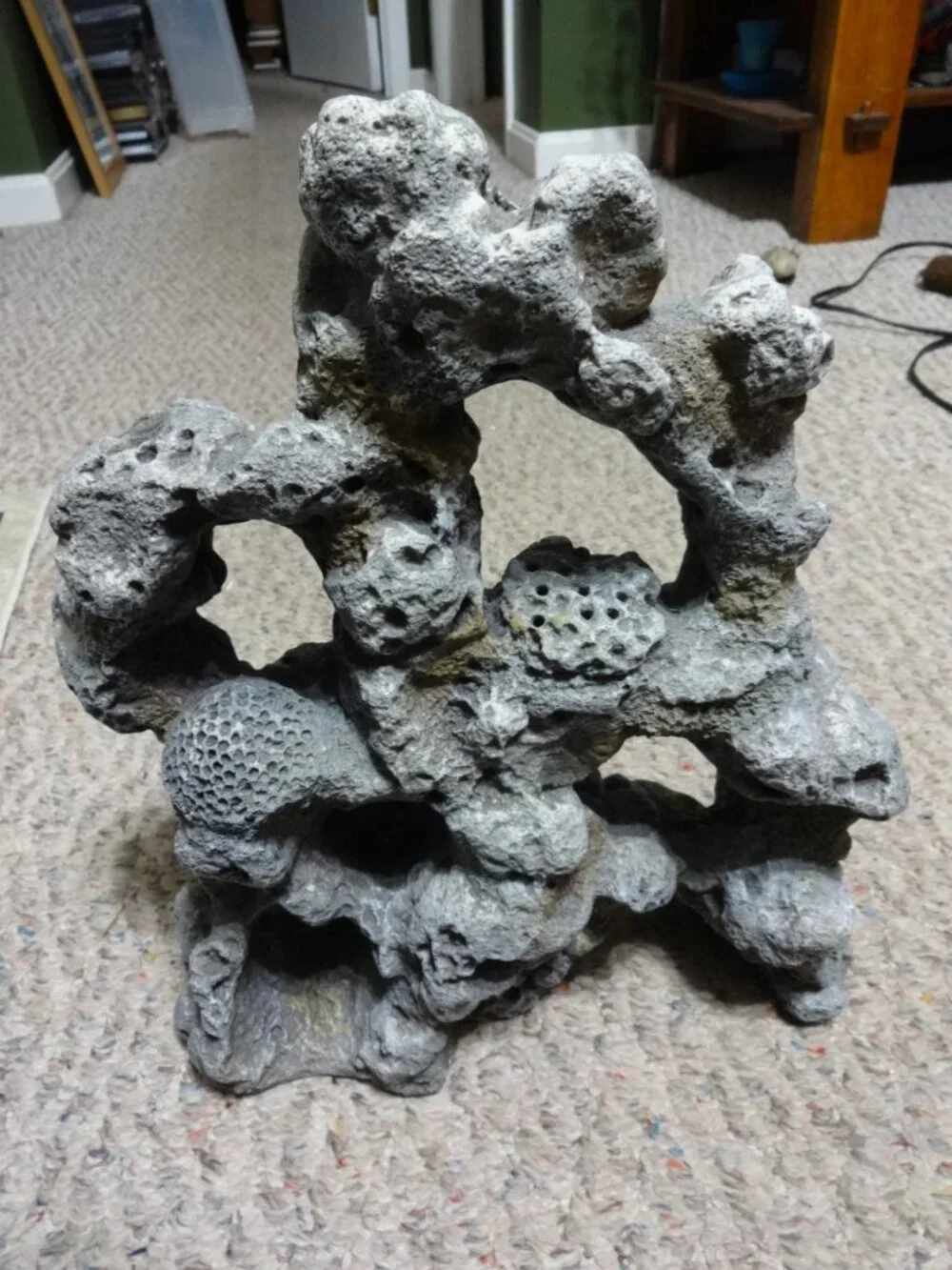 large resin rock for fish tank aquarium decor